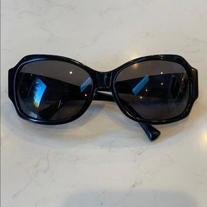 Authentic Louis Vuitton Sunglasses Ursula Z0145W